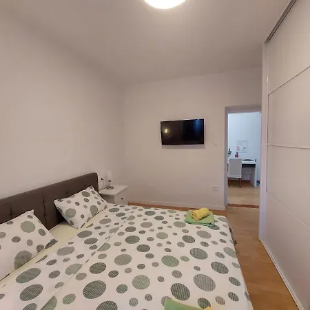Fragolina Apartment *