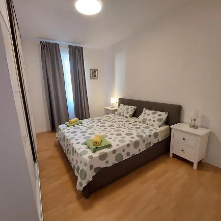 Apartment Fragolina *
